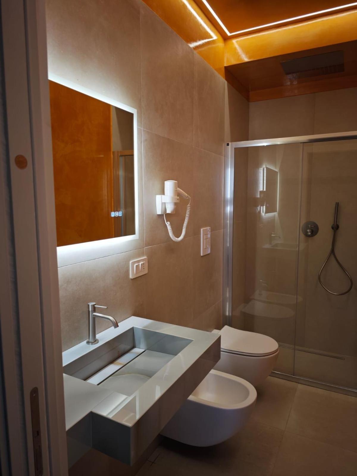 Shanti Rooms & Apartments Castello バーコリ エクステリア 写真